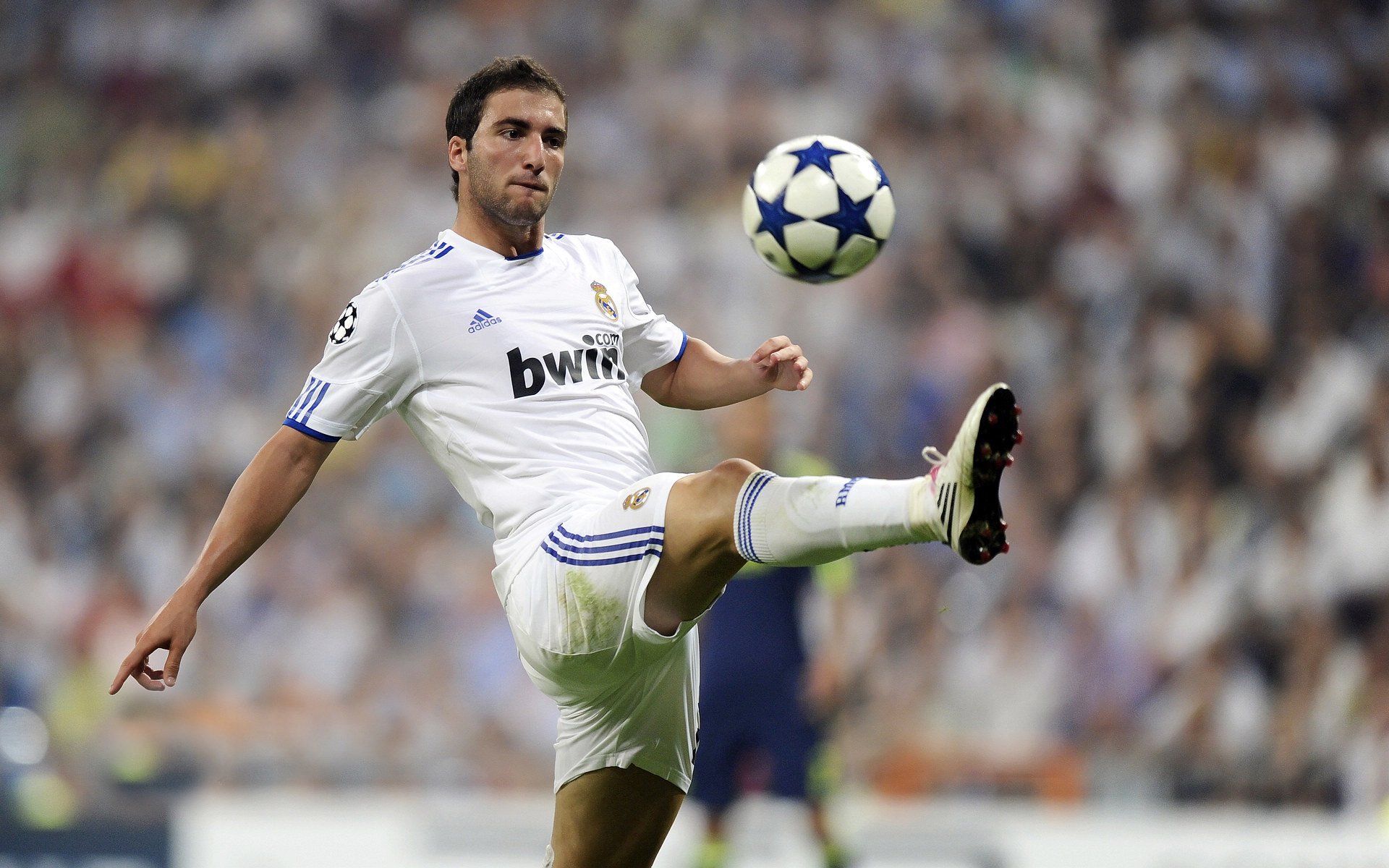 火箭4换1豪赌乔丹·普尔的交易传闻，火箭队老普